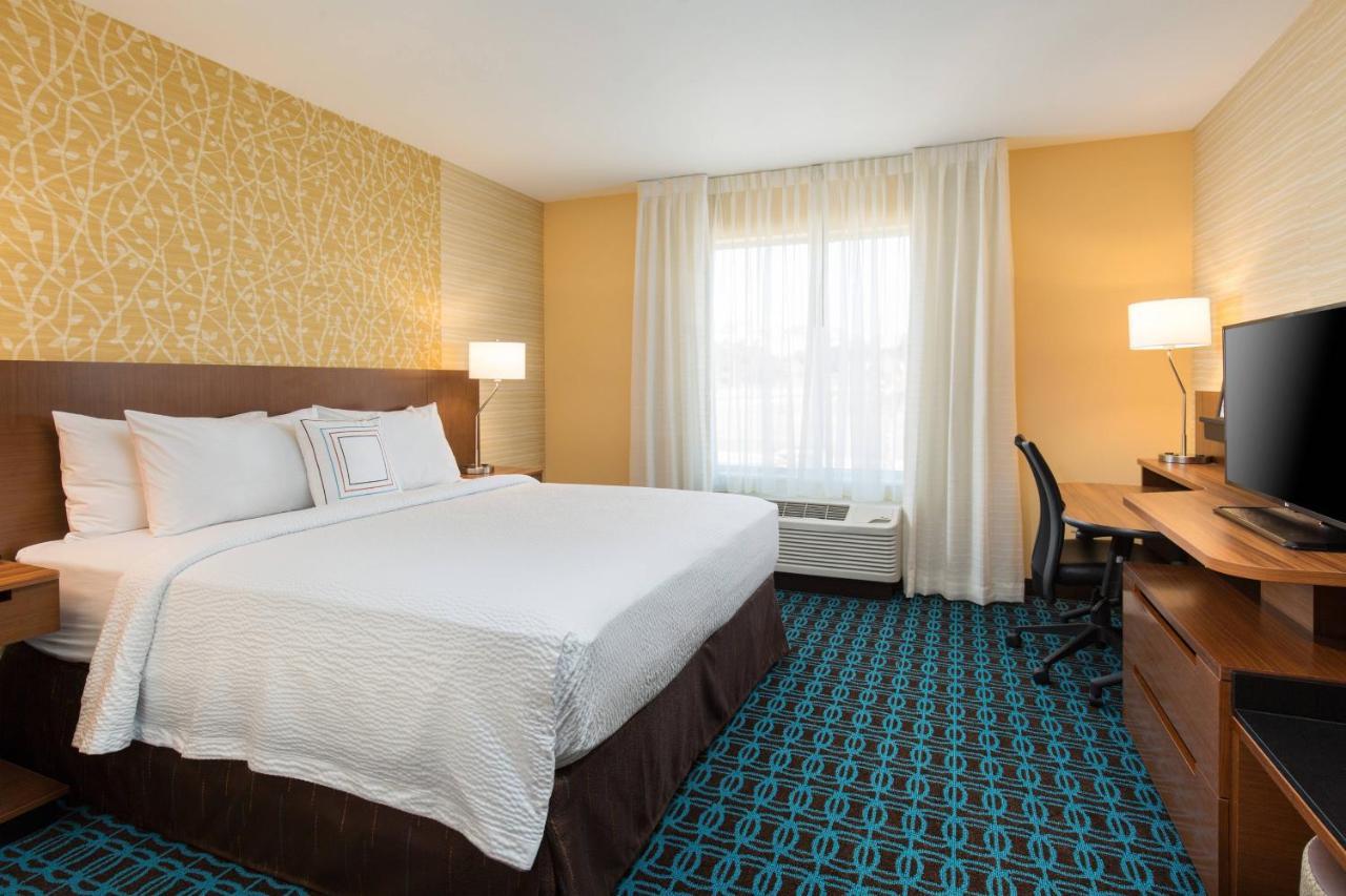 Fairfield & By Marriott Sacramento Hotel 3*