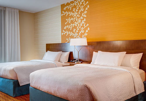 Hotel Fairfield & By Marriott Sacramento 3*